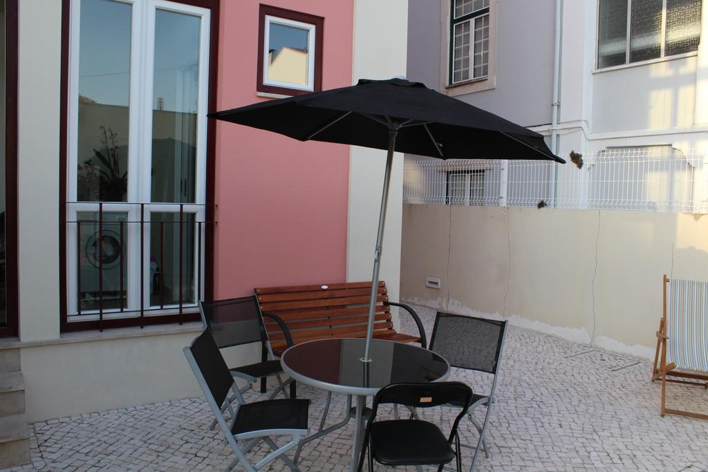 Pink House Hotel Coimbra Zewnętrze zdjęcie